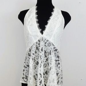 3/$10 Sale NWT Signature 8 Halter Blouse Boho